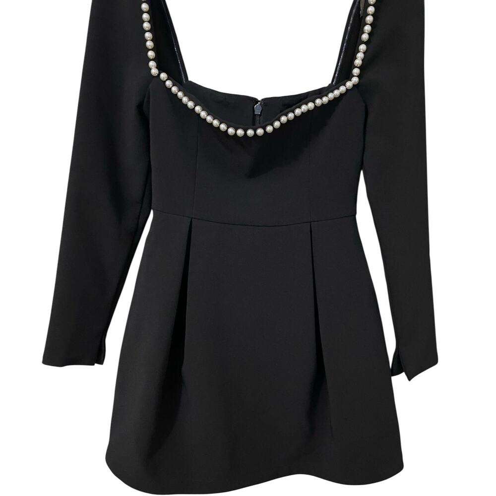 Elegant Black Mini Dress - Picture 13 of 16